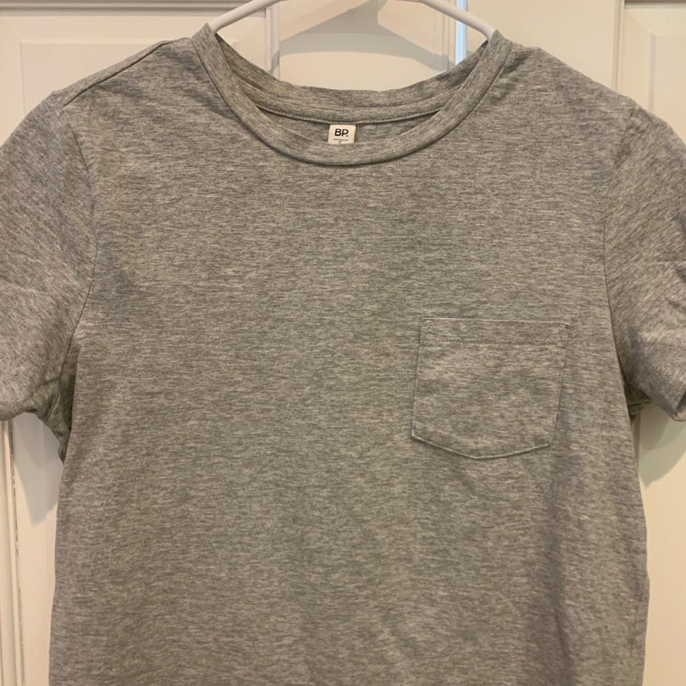B.P. TEE